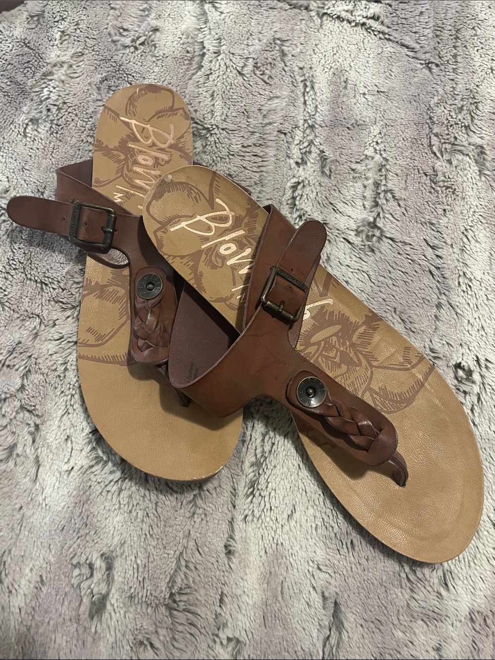 Blowfish Brown Braided Leather Toe-Loop Sandals.  Women’s size 9.5